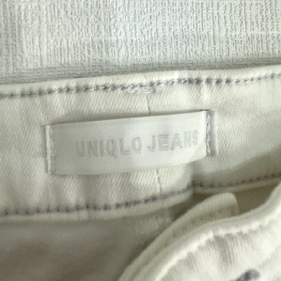 Uniqlo white jeans size 27 - Picture 6 of 11